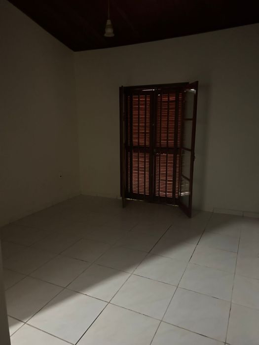 Casa - Aluguel - Jardim Rony - Guaratinguetá - SP