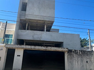 SOBRADO EM CONSTRU��O